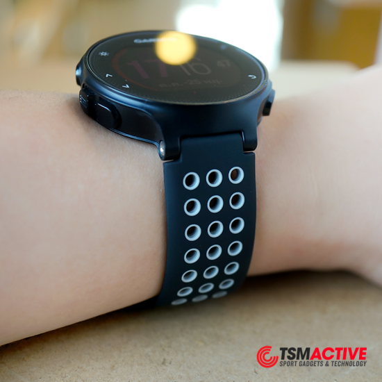 Garmin Forerunner 220 / 230 / 235 / 735XT - Sport Band (TSM Band) สายสปอร์ต (Premium) Garmin Forerunner 220 / 230 / 235 / 735XT - Sport Band (TSM Band) สายสปอร์ต (Premium)
