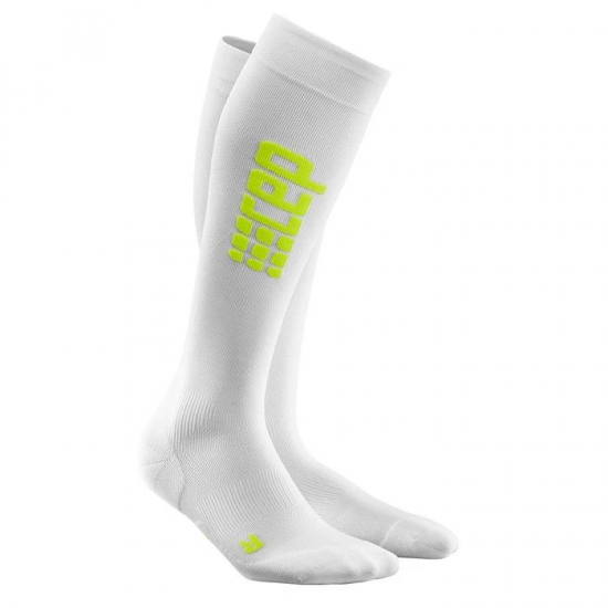 CEP Men’s Progressive+ Ultralight Run Socks ถุงเท้าวิ่งยาวบางเบา สำหรับผู้ชาย