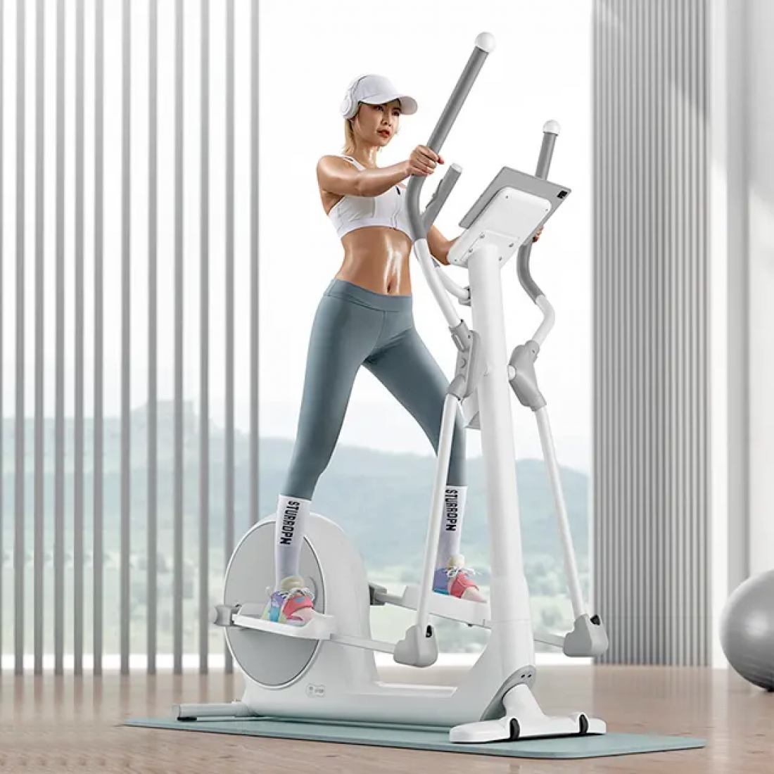 White Elliptical R179 Flex Up เครื่องเดินวงรี Magnetic Elliptical