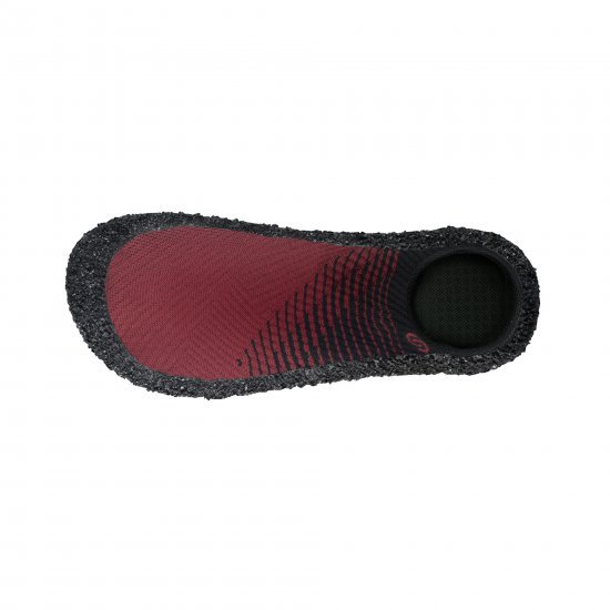 Skinners 2.0 Sock Shoes รองเท้าไฮบริด สำหรับเล่นกีฬา และเดินทางท่องเที่ยว Skinners 2.0 Sock Shoes รองเท้าไฮบริด สำหรับเล่นกีฬา และเดินทางท่องเที่ยว