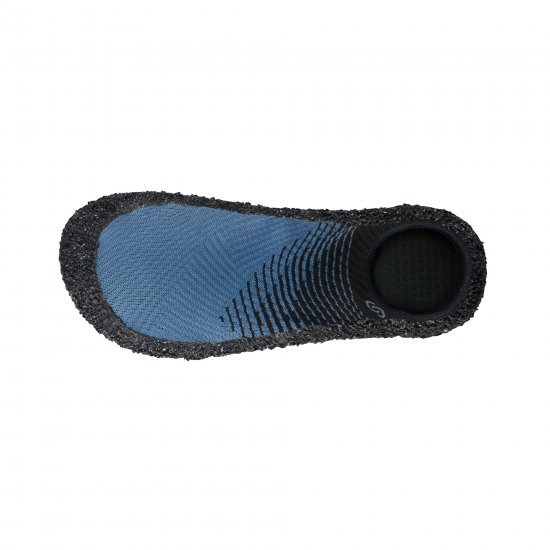 Skinners 2.0 Sock Shoes รองเท้าไฮบริด สำหรับเล่นกีฬา และเดินทางท่องเที่ยว Skinners 2.0 Sock Shoes รองเท้าไฮบริด สำหรับเล่นกีฬา และเดินทางท่องเที่ยว