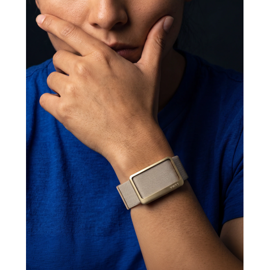 Luna Band สายรัดข้อมือสุขภาพ พร้อม AI Health Coach จาก LifeOS