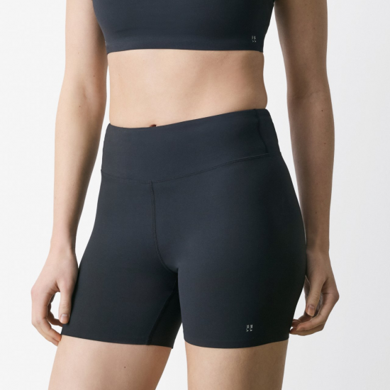 WHOOP x SR_A - 01 - LUNA PERFORMANCE SHORT กางเกงออกกำลังกาย Limited Edition ออกแบบร่วมกับ Samuel Ross