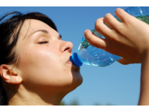 ดื่มน้ำอย่างถูกวิธี