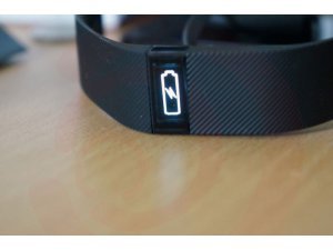 รีวิว Fitbit Charge สายรัดข้อมือที่หลายๆคนรอคอย รีวิว Fitbit Charge สายรัดข้อมือที่หลายๆคนรอคอย