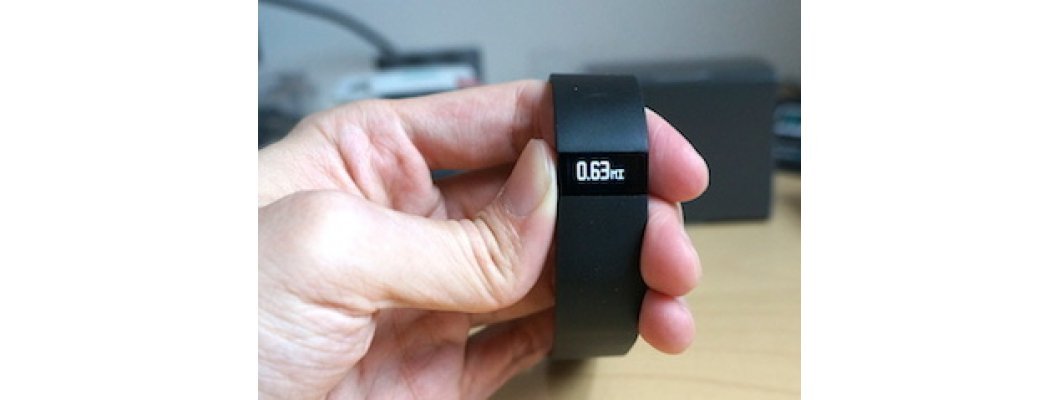 รีวิวเปิดกล่อง Fitbit Force สายรัดข้อมือเกาะติดความแอคทีฟ